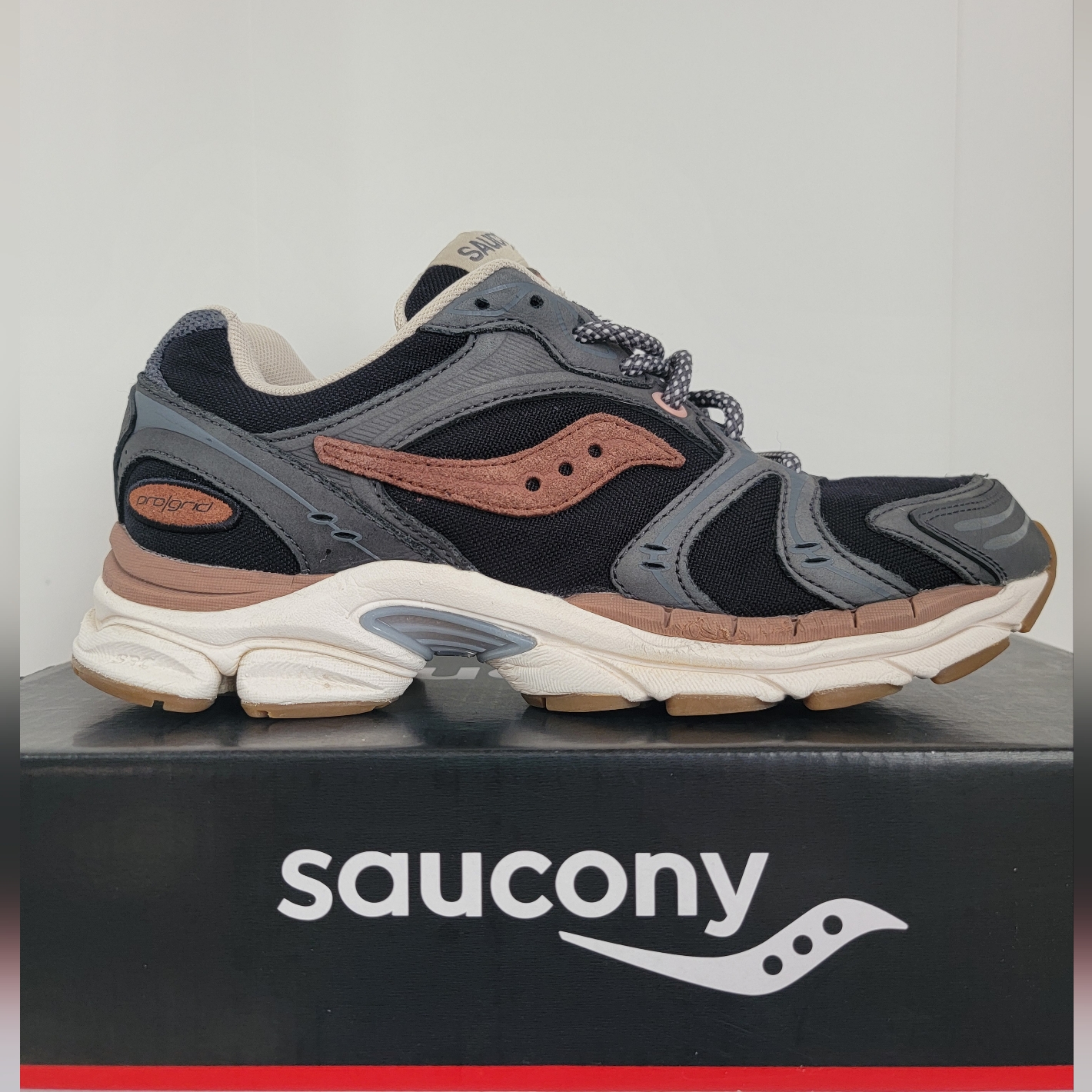 Saucony Progrid Triumph 4 Secure Pack